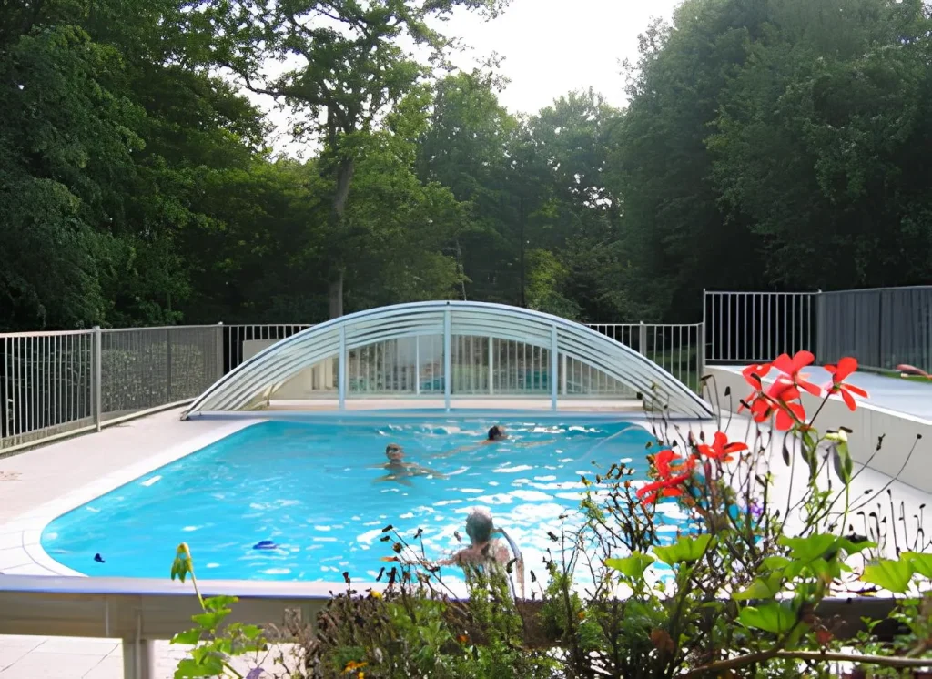 Piscine Club Naturiste du Bois Mareuil